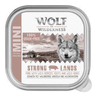 Wolf of Wilderness MINI Adult tálcás gazdaságos csomag 24 x 150 g  - Strong Lands - sertés - Kisállat kiegészítők webáruház - állateledelek