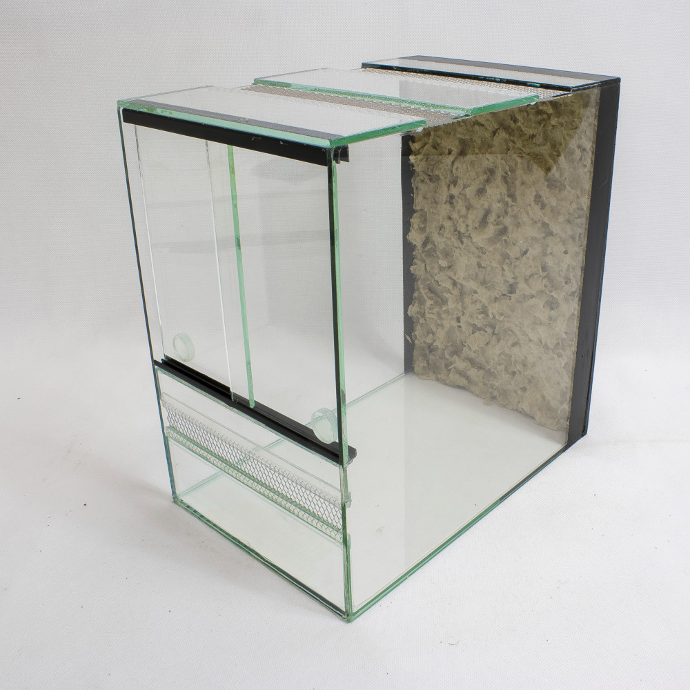 Kisállat webáruház - 20 x 30 x 20 cm | Prémium minőségű terrárium | 2D sziklaháttérrel termékek