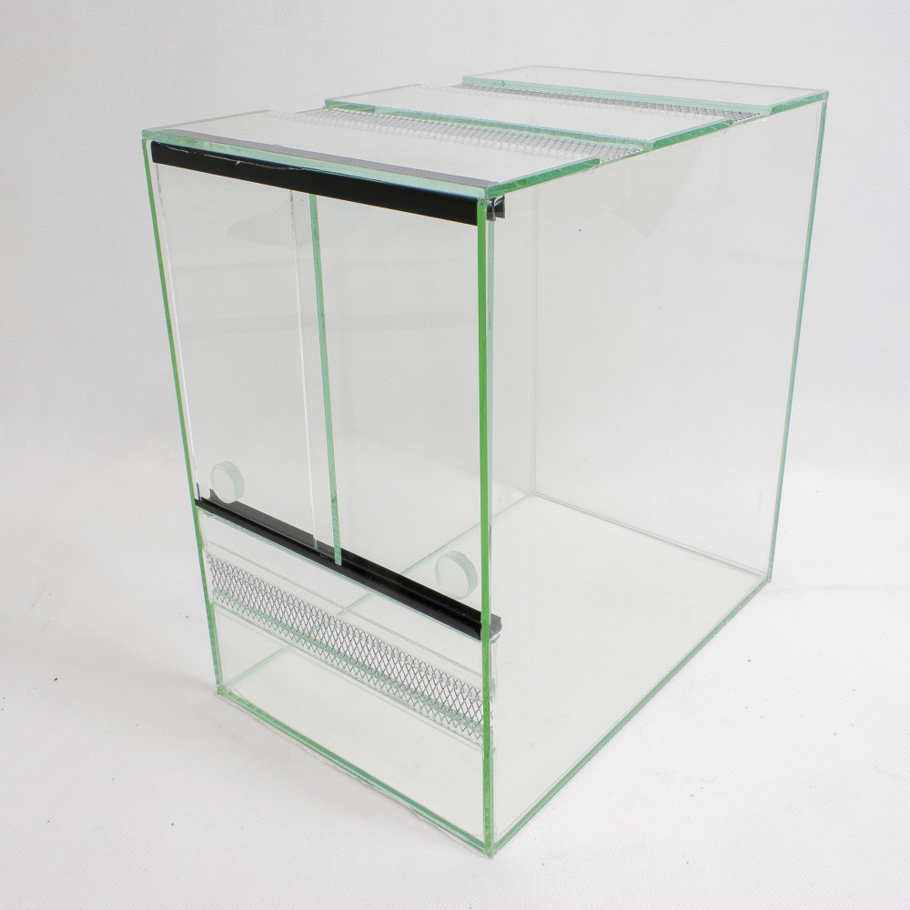 Kisállat webáruház - 20 x 30 x 20 cm | Prémium minőségű terrárium | Háttér nélküli termékek